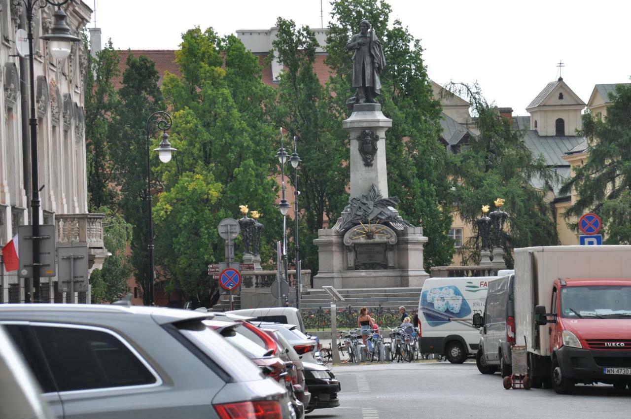Stare Miasto - Trebacka ワルシャワ エクステリア 写真